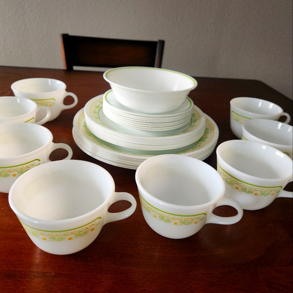 Corelle by Corning vintage dish set